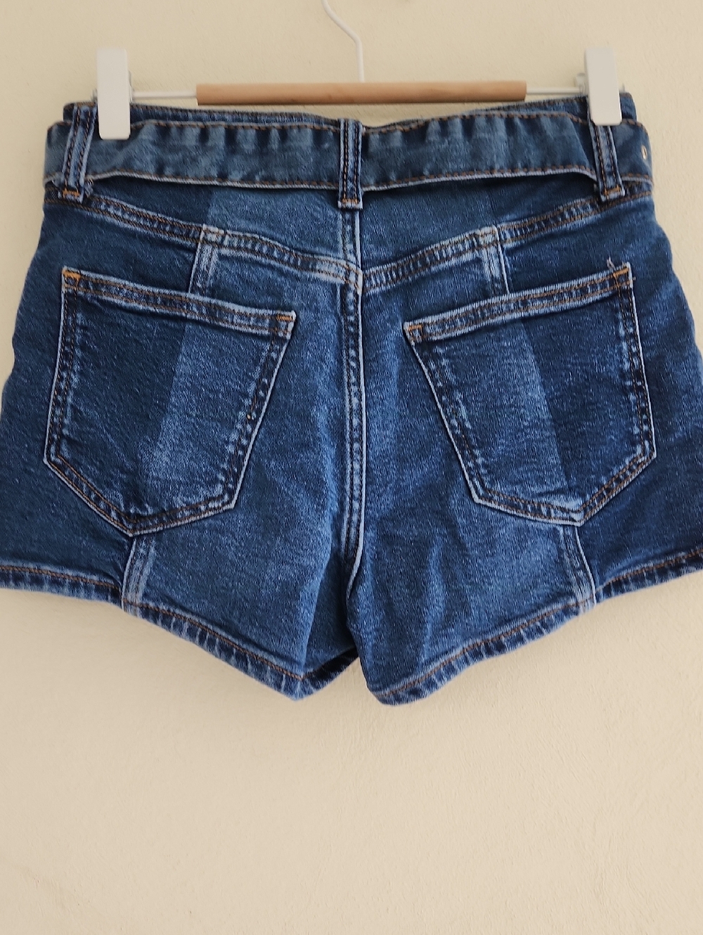 Arizona Jean Company Women's Dark Blue Denim Belted Shorts - Picture 4 of 6